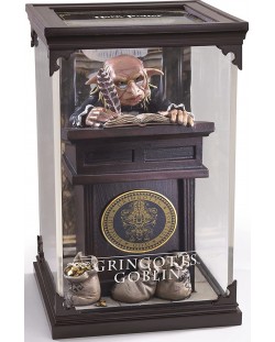 Αγαλματίδιο The Noble Collection Movies: Harry Potter - Gringotts Goblin (Magical Creatures), 19 εκ