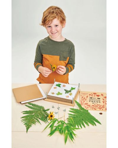 Παιδικό σετ παιχνιδιού Tender Leaf Toys - Το ξύλινο βοτανικό μου πιεστήριο - 4
