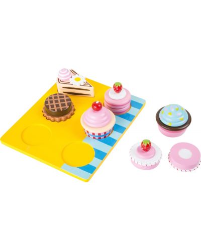 Σετ παιχνιδιού Small Foot - Cupcakes και τούρτες για κοπή,13 τεμ - 2