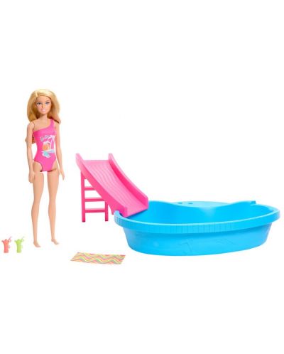 Σετ παιχνιδιών Mattel Barbie - Barbie με πισίνα και νεροτσουλήθρα - 2