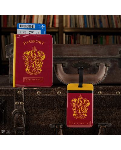Θήκη διαβατηρίου Cine Replicas Movies: Harry Potter - Gryffindor - 6