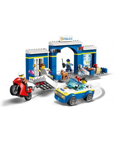 Κατασκευαστής LEGO City - Καταδίωξη με αστυνομικό τμήμα (60370) - 4