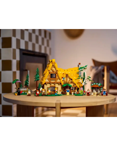 Κατασκευαστής LEGO Disney - Snow White and the Seven Dwarfs (43242) - 7