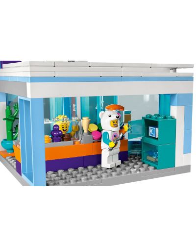 Κατασκευαστής LEGO City - Μαγαζί για Παγωτό (60363) - 5