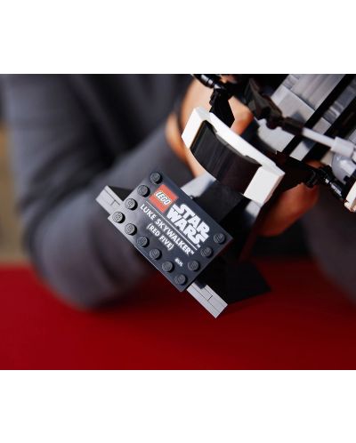 Κατασκευαστής Lego Star Wars - Η περικεφαλαία του Luke Skywalker (Red Five) (75327) - 5