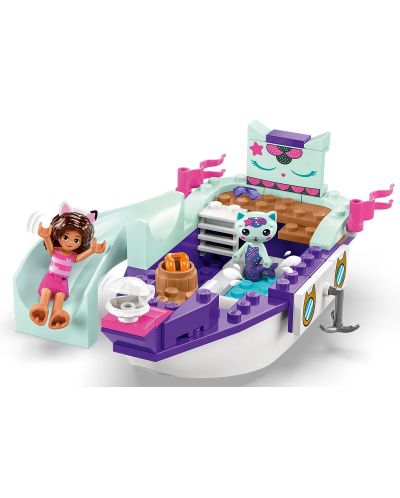 Κατασκευαστής   LEGO Gabby's Dollhouse -Το πλοίο σπα του Γκάμπι και η γάτα της γοργόνας (10786) - 4