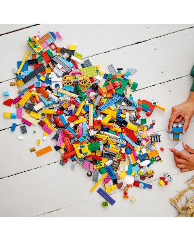 Κατασκευή Lego Classsic - 90 χρόνια παιχνίδι (11021) - 7