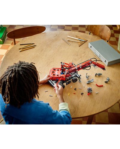 Κατασκευαστής LEGO Technic - Γερανός φορτίου (42144) - 7