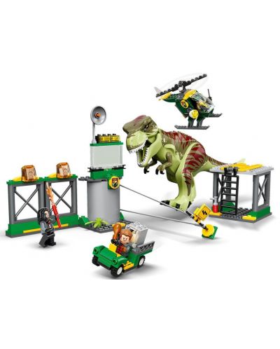 Κατασκευή Lego Jurassic World - Escape the T-Rex (76944) - 2
