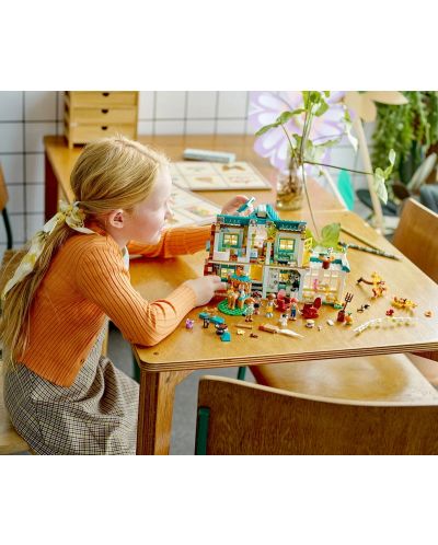 Κατασκευαστής LEGO Friends -Το σπίτι του Autumn  (41730) - 4