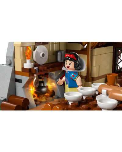 Κατασκευαστής LEGO Disney - Snow White and the Seven Dwarfs (43242) - 5