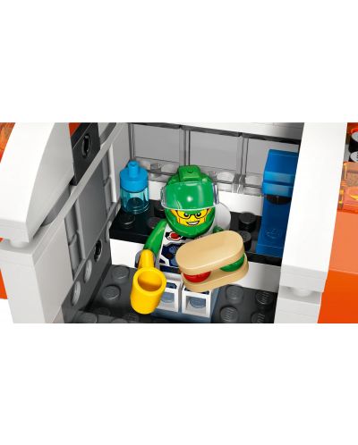 Κατασκευαστής LEGO City - Αρθρωτός διαστημικός σταθμός (60433)	 - 6