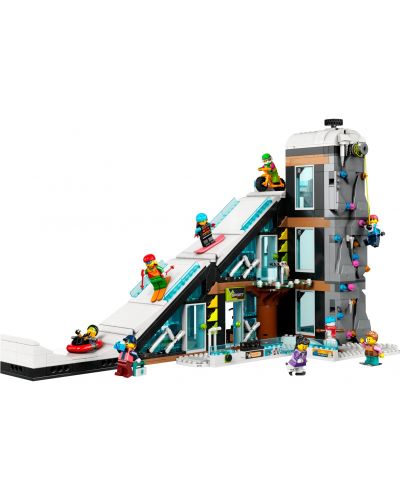 Κατασκευαστής LEGO City - Χιονοδρομικό και αναρριχητικό κέντρο (60366) - 2