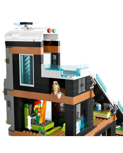 Κατασκευαστής LEGO City - Χιονοδρομικό και αναρριχητικό κέντρο (60366) - 4