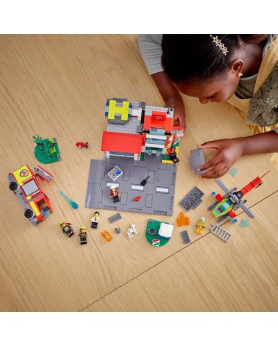 Κατασκευαστής Lego City - Πυροσβεστικός σταθμός (60320) - 9