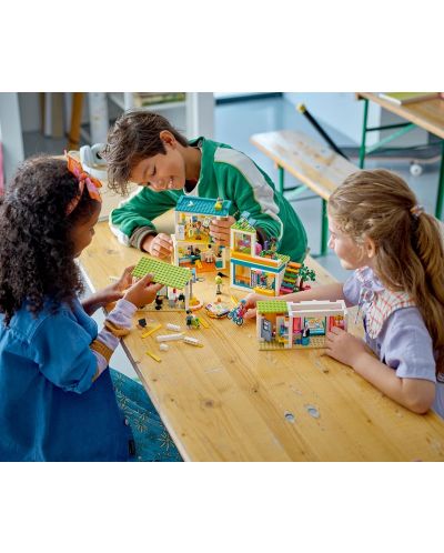Κατασκευαστής LEGO Friends - Διεθνές Σχολείο Hartlake (41731) - 4