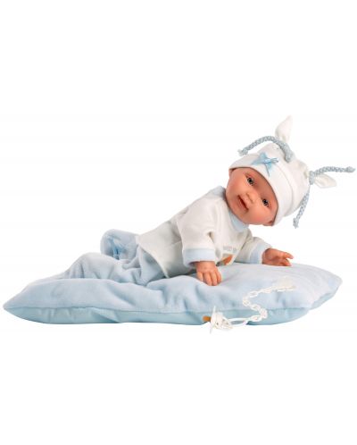 Κούκλα-μωρό Llorens - Με μπλε ρουχαλάκια, μαξιλάρι και λευκό καπέλο, 26 εκ - 2