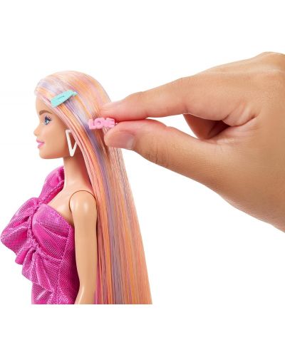 Κούκλα Barbie Fun & Fancy Hair - Με μακριά πολύχρωμα μαλλιά και αξεσουάρ - 6