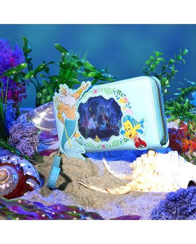Πορτοφόλι Loungefly Disney: The Little Mermaid - Lenticular Princess - 6