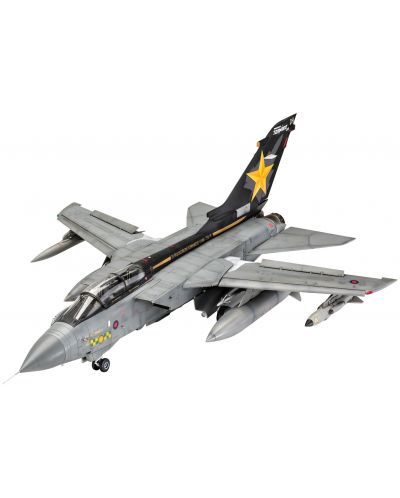 Συναρμολογημένο μοντέλο Revell Στρατιωτικό: Αεροσκάφος - Tornado GR.4 Farewell - 1