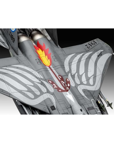 Συναρμολογημένο μοντέλο Revell Στρατιωτικό: Αεροσκάφος - F-15E Strike Eagle - 4