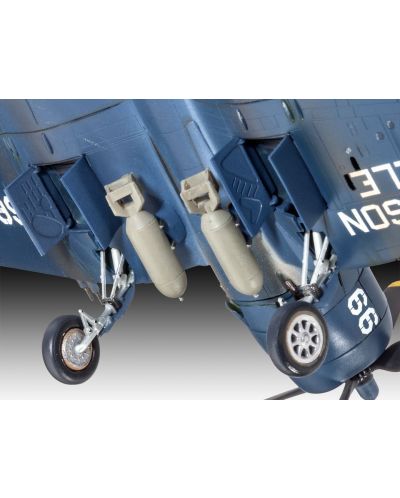 Συναρμολογημένο μοντέλο Revell Στρατιωτικό: Αεροσκάφος - Corsair F4U - 3