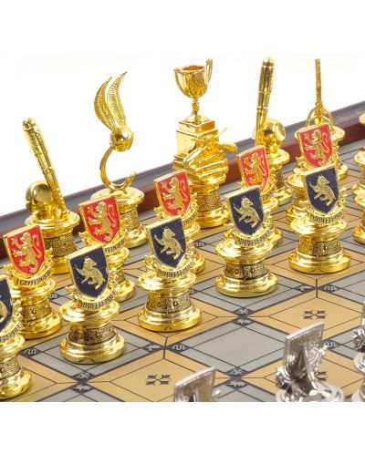 Σκάκι The Noble Collection - The Hogwarts Houses Quidditch Chess Set - 4