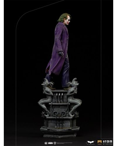Αγαλματίδιο  Iron Studios DC Comics: Batman - The Joker (The Dark Knight) (Deluxe Version), 30 cm - 4