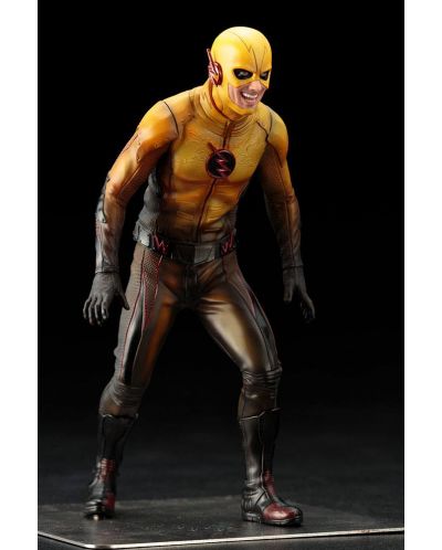 Αγαλματίδιο Kotobukiya DC Comics: The Flash - Reverse Flash (ARTFX+), 17 cm - 9