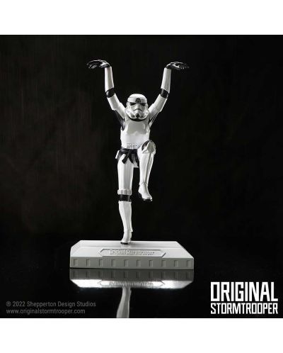 Αγαλματίδιο Nemesis Now Movies: Star Wars - Original Stormtrooper (Crane Kick), 20 cm - 7
