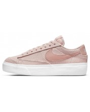Γυναικεία αθλητικά παπούτσια Nike - Blazer Low Platform, ροζ