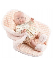 Κούκλα-μωρό Paola Reina Los Bebitos - Κοριτσάκι με κουβέρτα, 45 cm