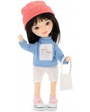 Απαλή κούκλα Orange Toys Sweet Sisters - Η Lilu με γαλάζιο πουλόβερ, 32 cm -1