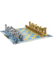 Σκάκι The Noble Collection - Minions Medieval Mayhem Chess Set