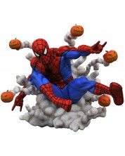 Αγαλματάκι Diamond Select Marvel: Spider-Man - Pumkin Bomb, 16 cm
