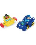 Σετ παιχνιδιού 3 σε 1Tomy Toomies - Batmobile,με 2 φιγούρες - 5t