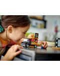 Κατασκευαστής LEGO City - Φορτηγό για burger (60404) - 7t