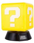 Μίνι φωτιστικό Paladone Games: Super Mario Bros. - Question Block, 10 cm - 1t