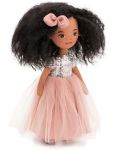 Απαλή κούκλα Orange Toys Sweet Sisters - Η Τίνα με ροζ φόρεμα με παγιέτες, 32 εκ - 3t