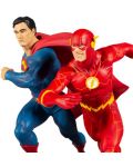 Αγαλματίδιο DC Direct DC Comics: Justice League - Superman & The Flash Racing (2nd Edition), 26 cm - 6t