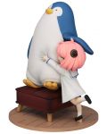 Αγαλματίδιο FuRyu Animation: Spy x Family - Anya Forger with Penguin, 19 cm - 3t