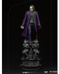 Αγαλματίδιο  Iron Studios DC Comics: Batman - The Joker (The Dark Knight) (Deluxe Version), 30 cm - 3t