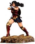 Αγαλματίδιο  Iron Studios DC Comics: Justice League - Wonder Woman, 18 cm - 1t