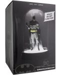 Λάμπα Paladone DC Comics: Batman - Batman, 20 cm - 2t